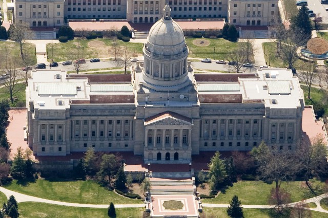 capitol-frankfort-ky-06